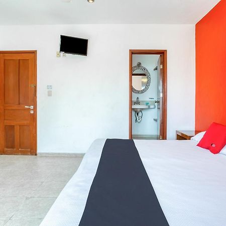 Chac Chi Hotel & Suites Isla Mujeres Exterior photo