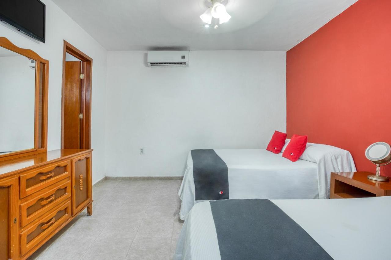 Chac Chi Hotel & Suites Isla Mujeres Exterior photo