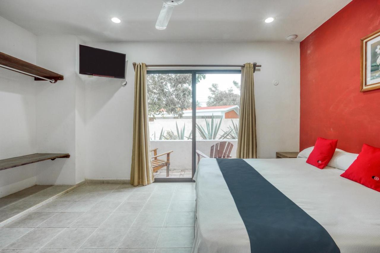 Chac Chi Hotel & Suites Isla Mujeres Exterior photo