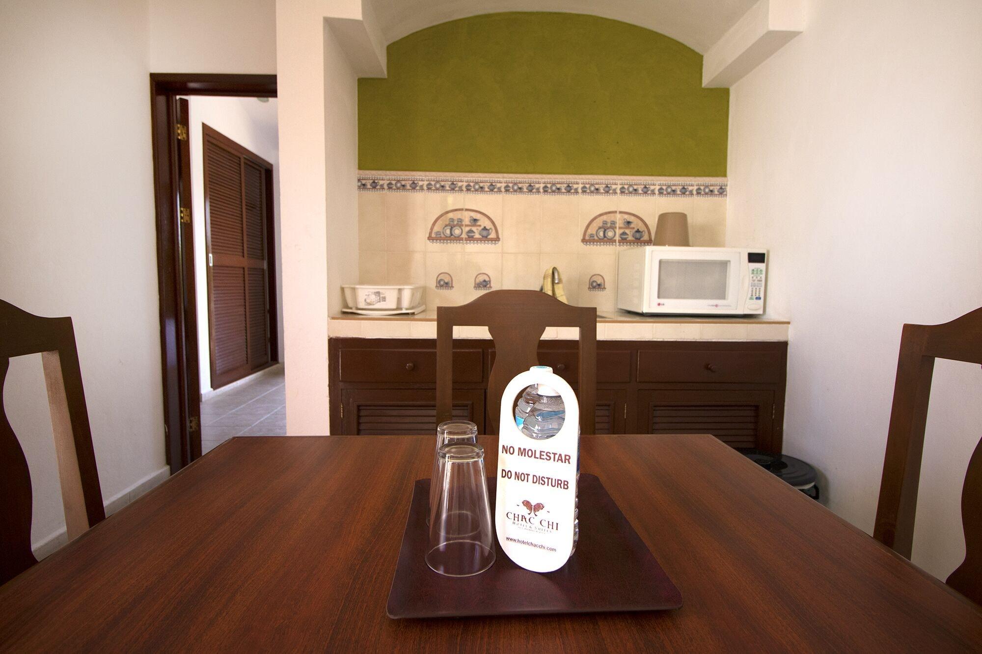 Chac Chi Hotel & Suites Isla Mujeres Exterior photo